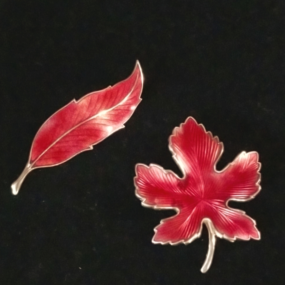 Red Leaf Brooches